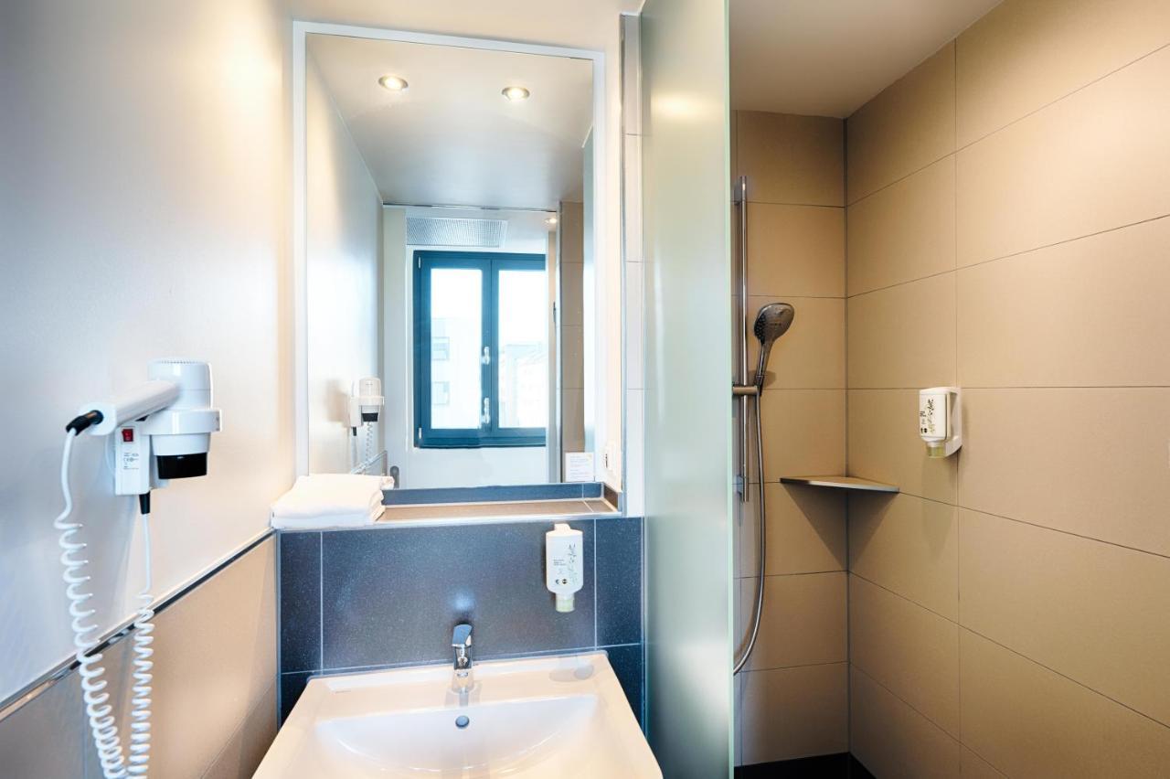 B&B Hotel Nuernberg-Plaerrer Exterior photo